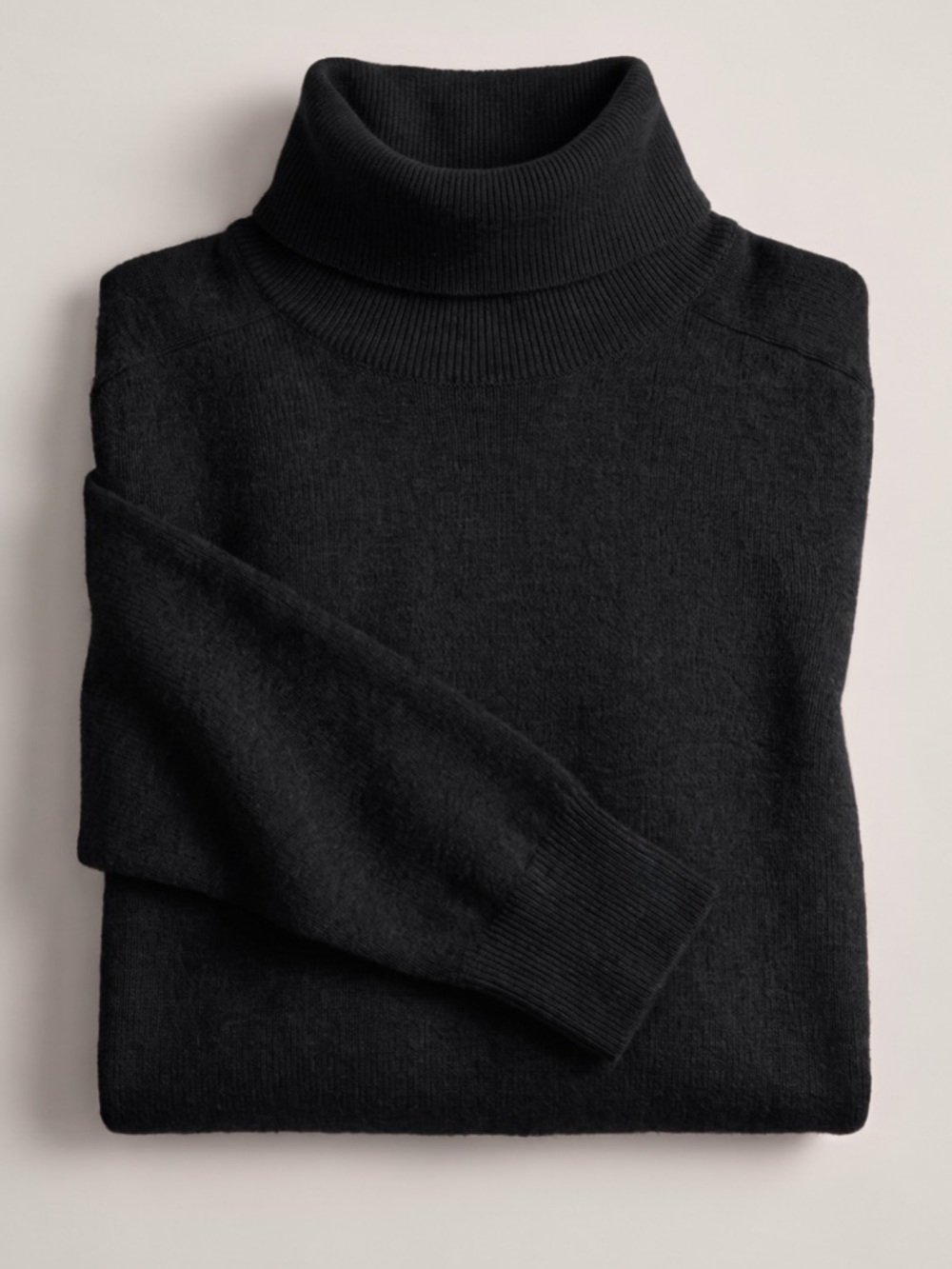 Quince Black Cashmere Turtleneck Sweater